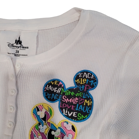 Disney Park White Henley Top - Picture 3 of 4